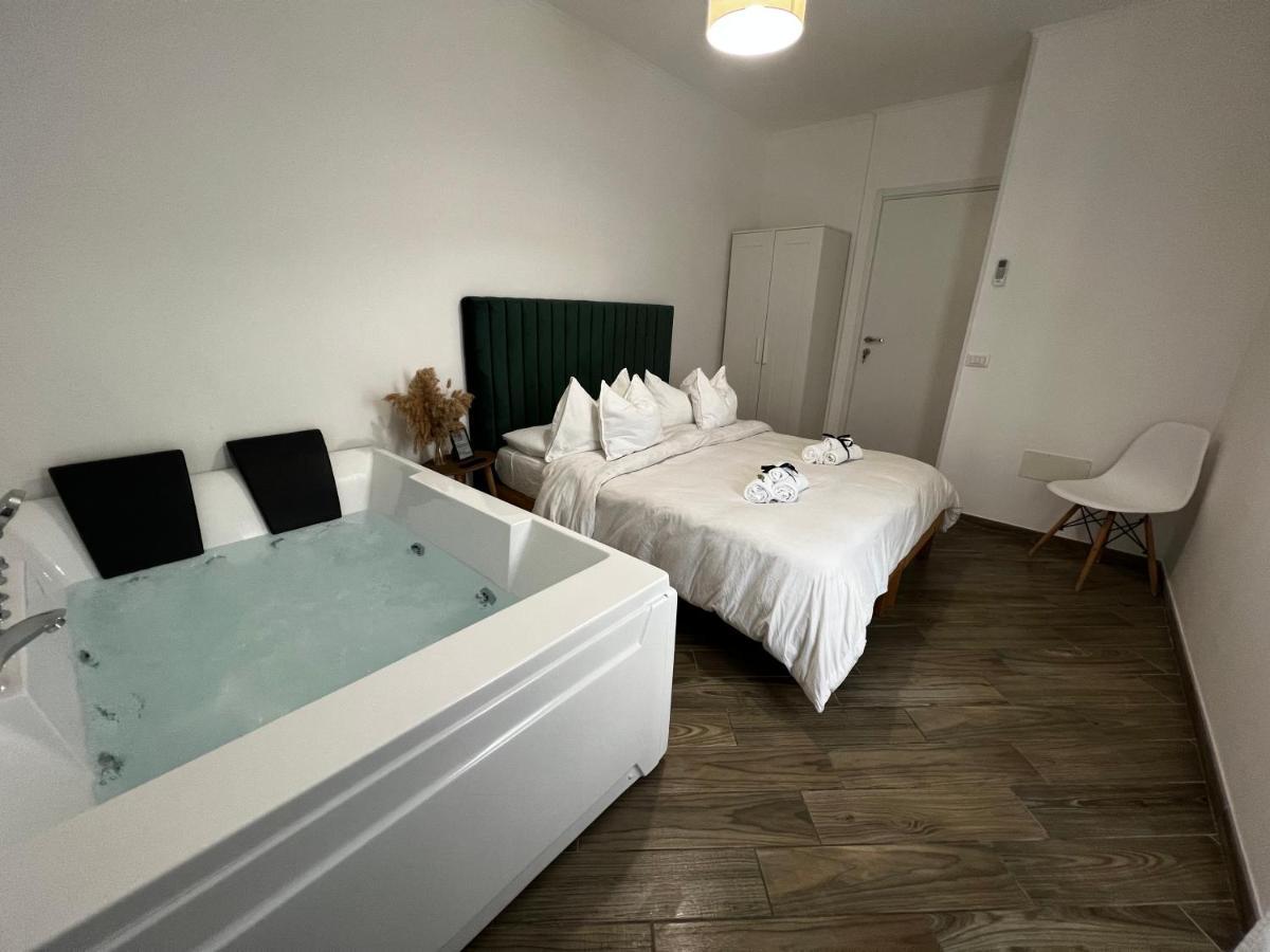 Sea Fly Guest House Fiumicino Exterior photo